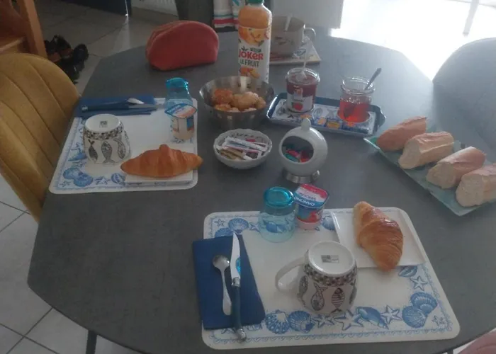 Cenina 3* סן-פר-סור-מר